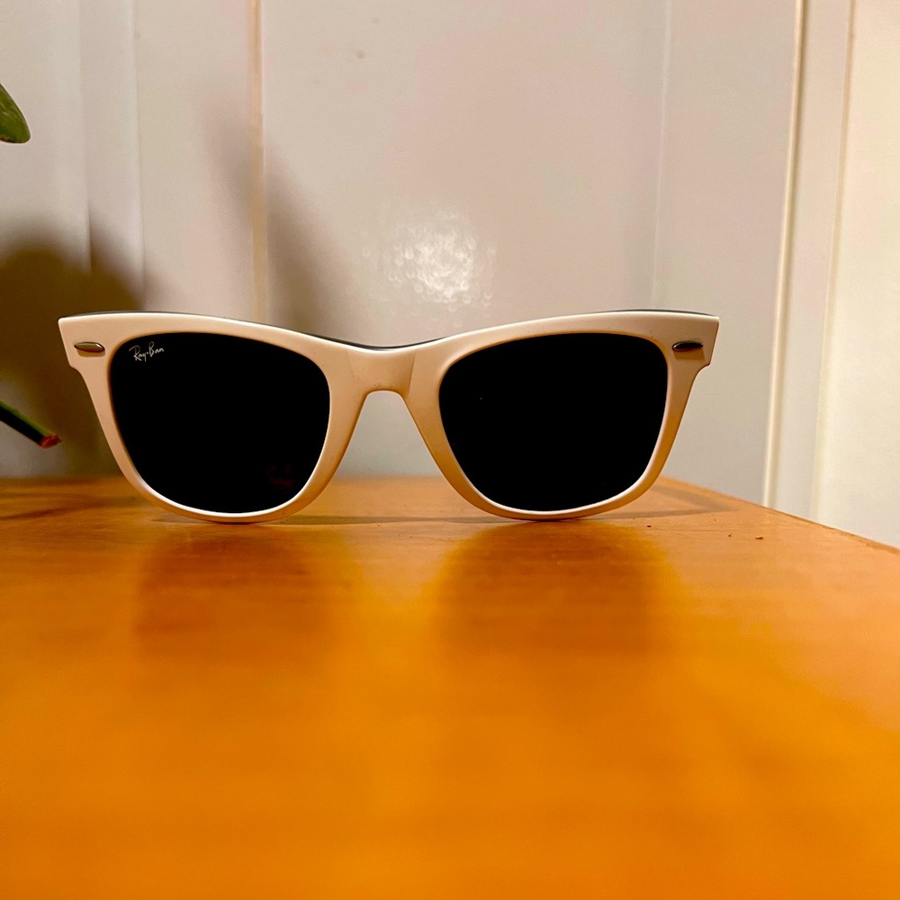 Original  Vintage Ray Ban sunglasses Rare Find- white 2140